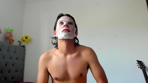 Snapshot of daemon_txuspunk chatting on January 14, 2025, 5:01 pm DAEMON online show from January 14, 2025, 5:01 pm