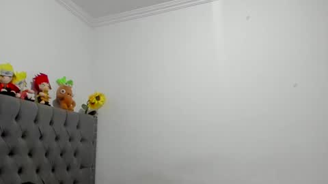 Snapshot of daemon_txuspunk chatting on January 25, 2025, 4:45 am DAEMON online show from January 25, 2025, 4:45 am