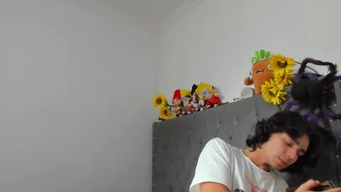 Snapshot of daemon_txuspunk chatting on February 18, 2025, 9:42 pm DAEMON online show from February 18, 2025, 9:42 pm