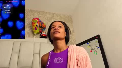 daffnelewis online show from January 19, 2026, 11:14 am