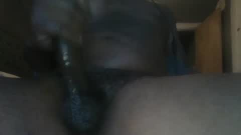 Snapshot of dafly72 chatting on October 17, 2025, 2:04 am Fatcock online show from October 17, 2025, 2:04 am