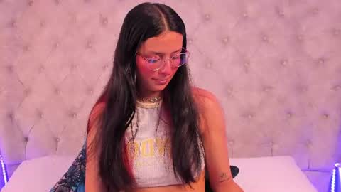 dafne_bss online show from August 7, 2026, 6:37 am