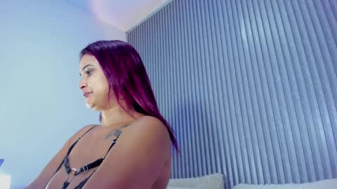 Snapshot of dafnecox chatting on September 23, 2025, 3:09 am dafnecox online show from September 23, 2025, 3:09 am