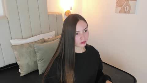 Snapshot of dafnevega chatting on September 19, 2025, 12:50 pm Dafne online show from September 19, 2025, 12:50 pm