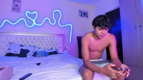 dafnezahiraa  online show from December 19, 2025, 12:06 am