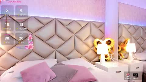 Snapshot of dafnne_hall chatting on October 9, 2025, 5:16 am Dafnne online show from October 9, 2025, 5:16 am