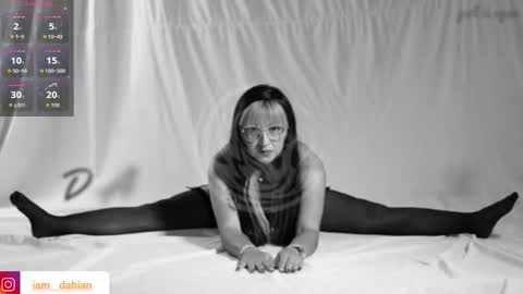 Dahiana  online show from February 18, 2026, 12:12 pm