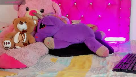    online show from March 28, 2026, 3:22 pm