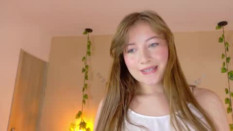 Dahlia online show from February 11, 2026, 5:56 am