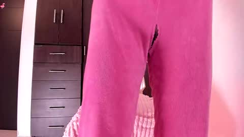 Snapshot of dahliabrowniee chatting on October 3, 2025, 5:48 am Dahli online show from October 3, 2025, 5:48 am