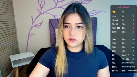 Snapshot of dahliamoore chatting on December 4, 2024, 12:25 pm Dahlia online show from December 4, 2024, 12:25 pm