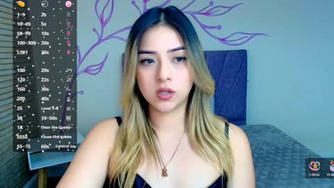 Snapshot of dahliamoore chatting on December 17, 2024, 3:39 pm Dahlia online show from December 17, 2024, 3:39 pm