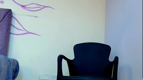 Snapshot of dahliamoore chatting on January 6, 2025, 10:15 pm Dahlia online show from January 6, 2025, 10:15 pm