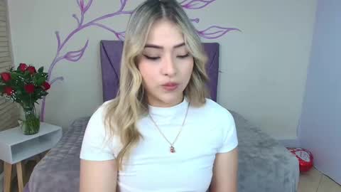 Snapshot of dahliamoore chatting on February 15, 2025, 7:50 pm Dahlia online show from February 15, 2025, 7:50 pm