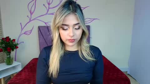 Snapshot of dahliamoore chatting on February 20, 2025, 7:52 pm Dahlia online show from February 20, 2025, 7:52 pm