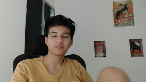 lorena online show from July 16, 2026, 10:49 pm