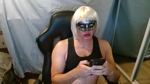 daiko42 online show from May 20, 2026, 5:13 am