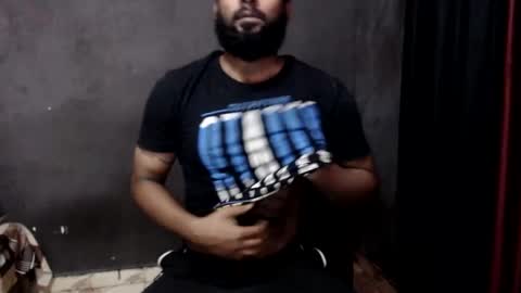 indian guys online show from February 19, 2025, 2:12 pm