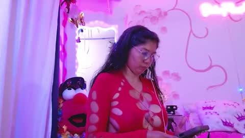 Snapshot of daina_flower chatting on February 9, 2026, 3:54 am DAINA online show from February 9, 2026, 3:54 am