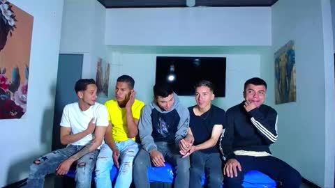 daiquirie online show from September 12, 2025, 12:05 pm