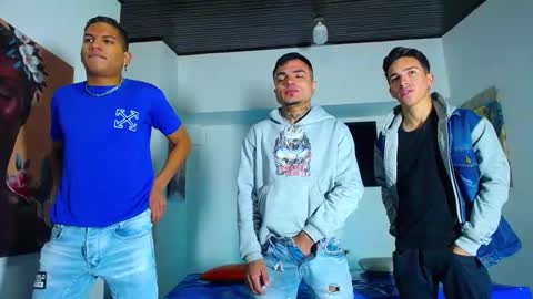 daiquirie online show from September 25, 2025, 2:32 pm