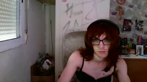 dairaxsissy00 online show from November 10, 2025, 12:15 pm