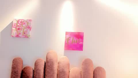 Snapshot of daisy93_ chatting on October 1, 2025, 11:27 am D A I S Y online show from October 1, 2025, 11:27 am