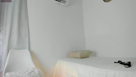 Snapshot of daisy_brown01 chatting on February 15, 2025, 7:16 am Dai my Instagram missdaisy 07 online show from February 15, 2025, 7:16 am