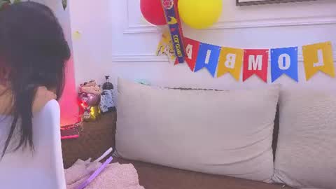 Daisy Price online show from June 26, 2026, 10:41 am