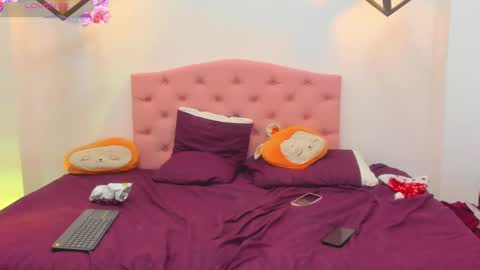 Snapshot of daisyandmatthew chatting on December 25, 2024, 8:50 pm daisyandmatthew online show from December 25, 2024, 8:50 pm