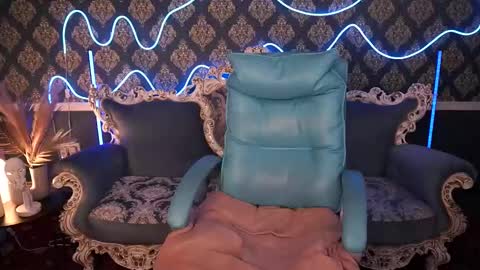 daisydelight_ online show from March 6, 2025, 10:04 pm