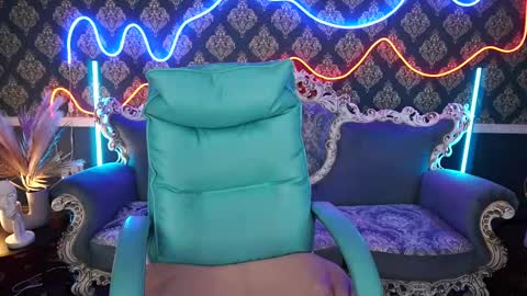 daisydelight_ online show from March 9, 2025, 2:54 pm