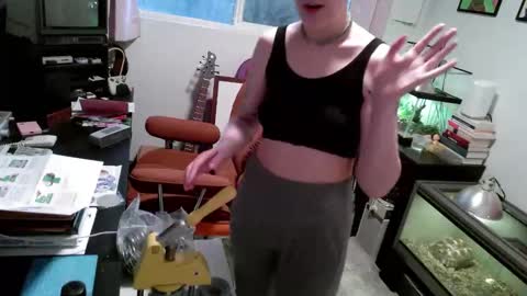 daisymynx online show from March 20, 2026, 1:21 am