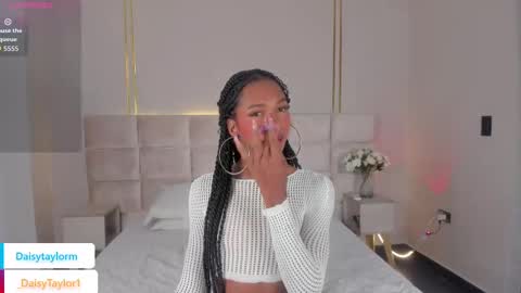 Daisy online show from November 5, 2025, 12:27 pm