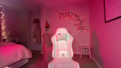 daisy online show from May 6, 2026, 1:03 am