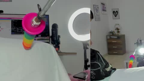 daki_ume_ online show from February 16, 2026, 2:29 am