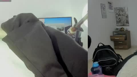 daki_ume_ online show from June 3, 2026, 2:36 am