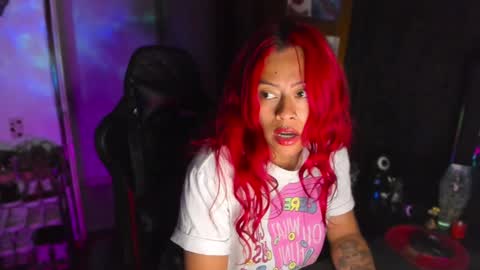 Snapshot of dakota_crab chatting on January 8, 2025, 12:06 am Dakota Crab online show from January 8, 2025, 12:06 am