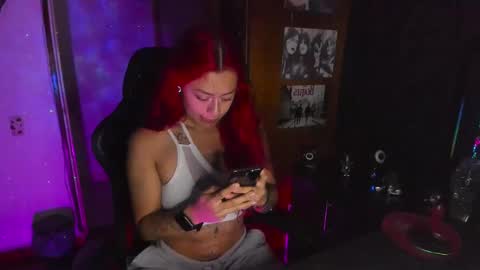 Snapshot of dakota_crab chatting on February 20, 2025, 1:03 am Dakota Crab online show from February 20, 2025, 1:03 am