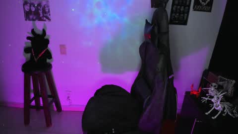 Snapshot of dakota_crab chatting on September 11, 2025, 11:16 pm Dakota Crab online show from September 11, 2025, 11:16 pm