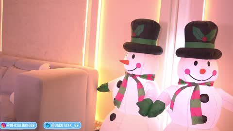 Snapshot of dakota_leex chatting on November 26, 2025, 3:07 am dako online show from November 26, 2025, 3:07 am