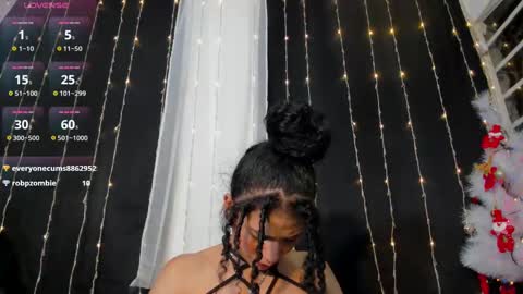 Snapshot of dakota_m01 chatting on December 22, 2024, 4:06 am Dakota online show from December 22, 2024, 4:06 am