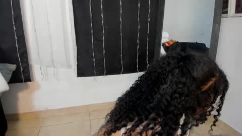 Snapshot of dakota_m01 chatting on January 9, 2025, 7:31 am Dakota online show from January 9, 2025, 7:31 am