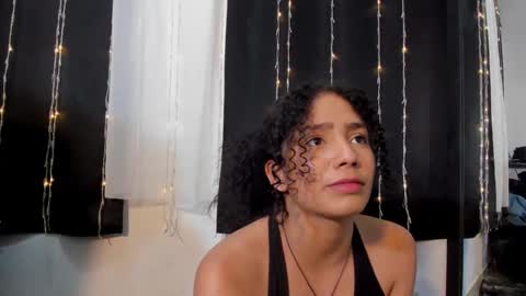 Snapshot of dakota_m01 chatting on January 25, 2025, 5:07 am Dakota online show from January 25, 2025, 5:07 am