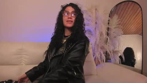 Dakota online show from February 11, 2025, 2:46 pm