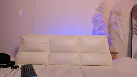 Dakota online show from February 12, 2025, 3:49 pm