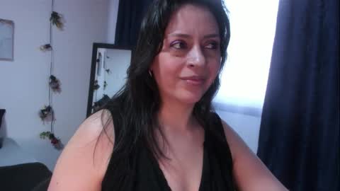 Dakotaagray online show from January 12, 2026, 12:43 pm