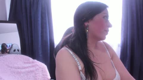 Dakotaagray online show from April 3, 2026, 7:01 pm