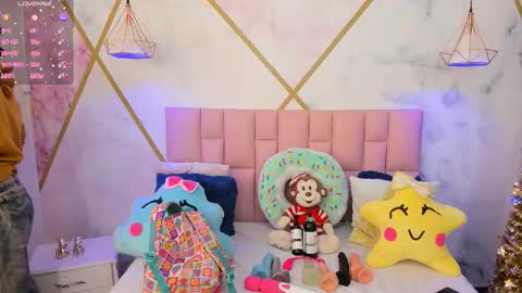 Snapshot of dalas_sr chatting on December 1, 2025, 6:24 pm Liz online show from December 1, 2025, 6:24 pm