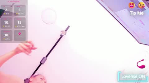 Snapshot of dalaymoore chatting on September 29, 2025, 8:46 pm Dalay online show from September 29, 2025, 8:46 pm